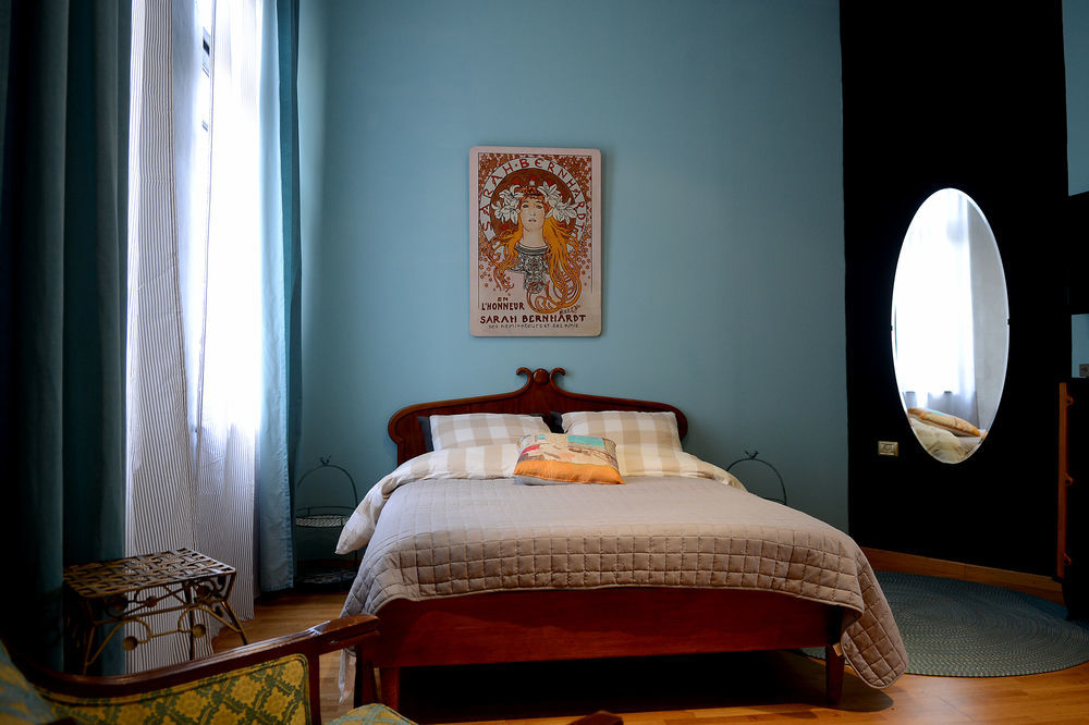 Eclectic Aparthotel